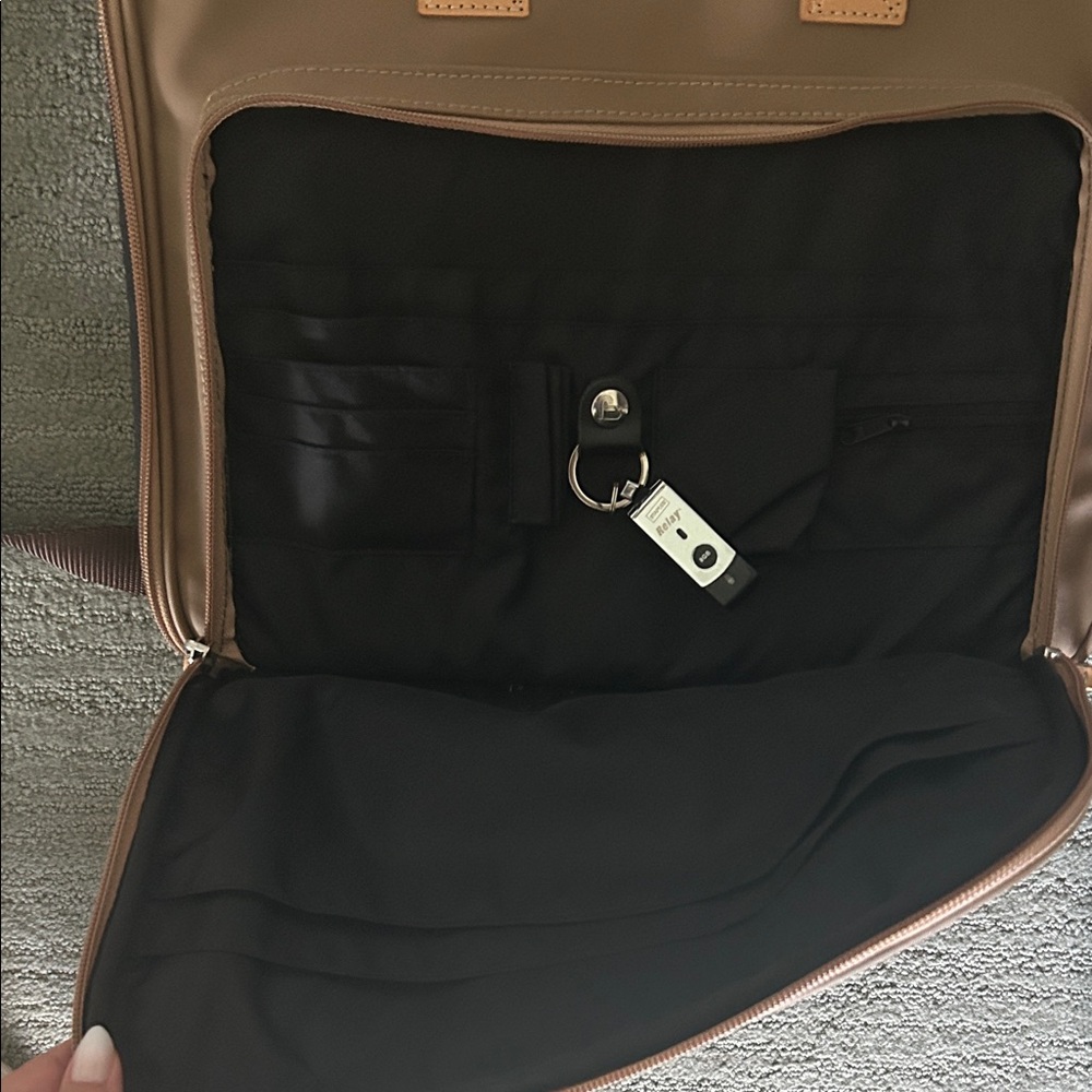 Jon Hart Design Brown Laptop Briefcase with Tan Accents - Picture 7 of 8